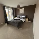Mpanjus - Double Rooms, Shared House